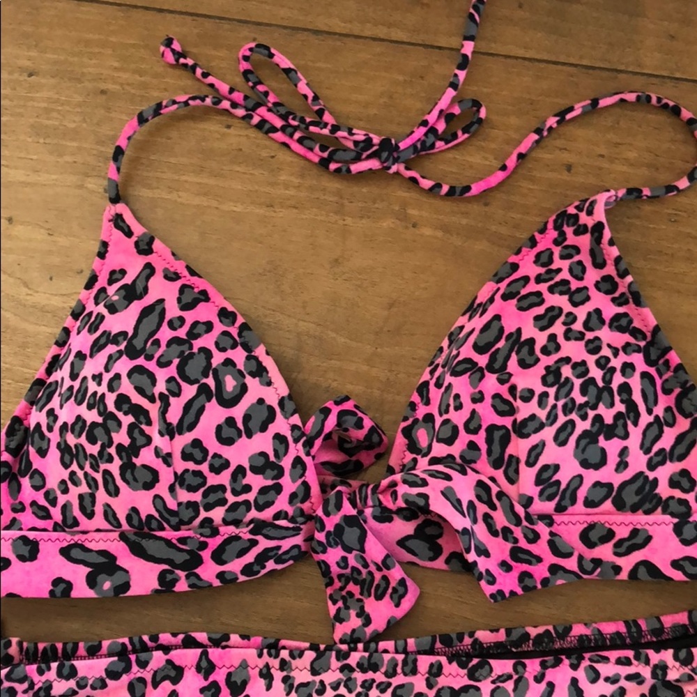 VS Bikini - Picture 2 of 6
